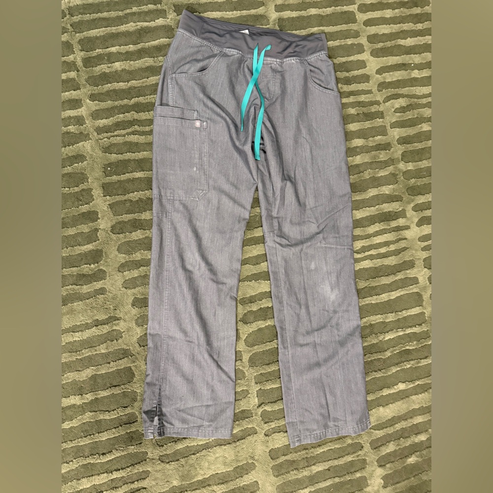 Women’s Figs - Kade Cargo Graphite